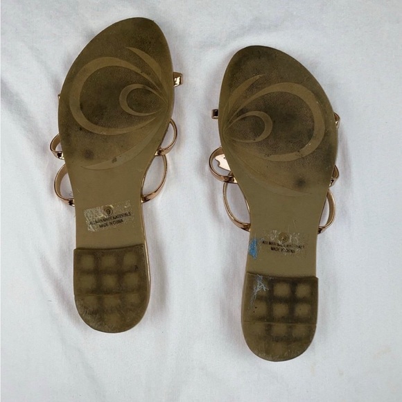 Sandals - Picture 3 of 4